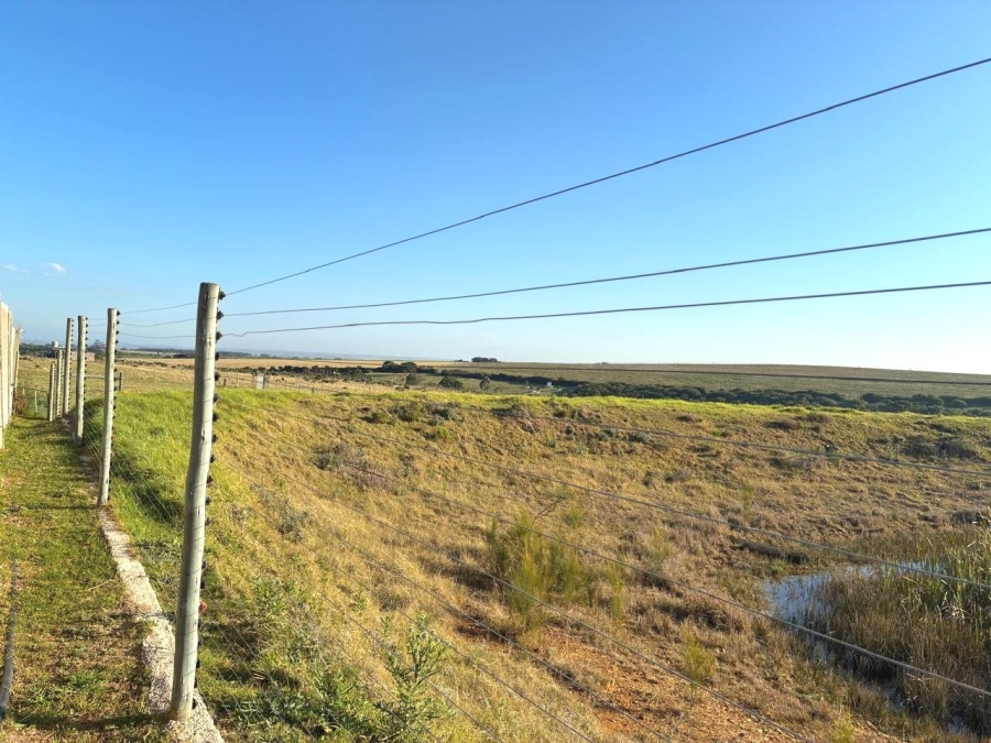 4 Bedroom Property for Sale in Humansdorp Rural Eastern Cape